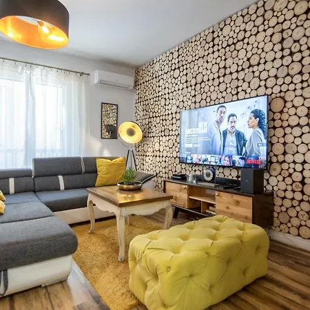 Francesca Luxury * Zára